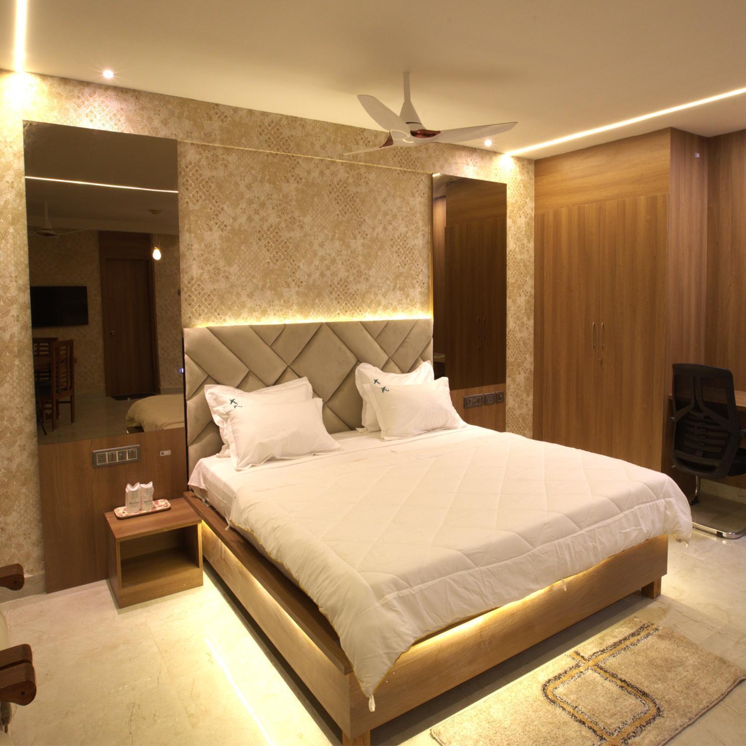 Hotel Tamilnadu, Kancheepuram Buitenkant foto